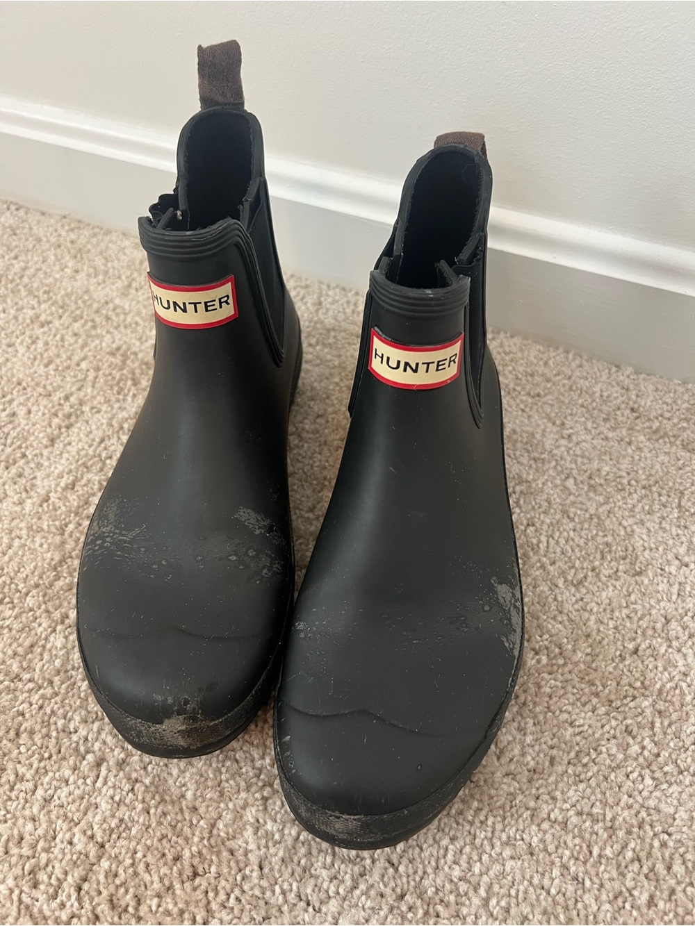 Hunter Black Chelsea Rain Boots with Red Logo Accent